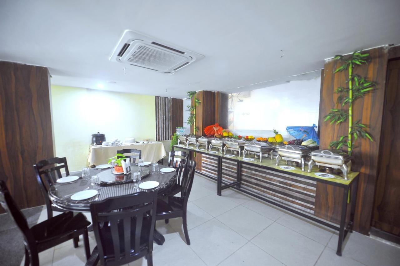 Pipul Hotels And Resorts 400 Meter From Sea Beach Пури Екстериор снимка